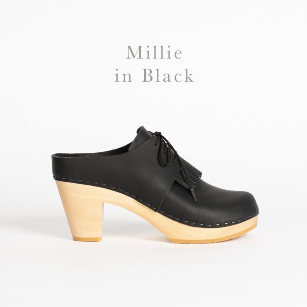 Bryr Millie Clogs - black